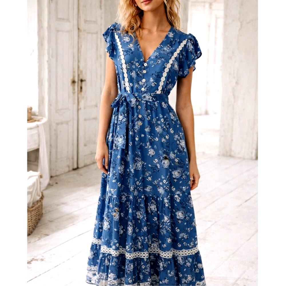 C+D+M Floral Maxi Dress Blue & White Ruffle Women's Sz. M Cottage Core Coquette